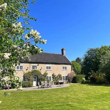 הוילה Ellingham  Stunning Manor Farmhouse מראה חיצוני תמונה